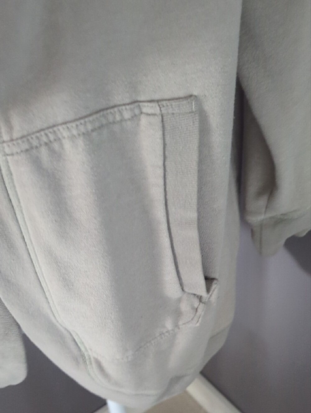 3 For $30. Olive & Oak Hooded Open-Front Sweatshirt Jacket in Light Green - Picture 2 of 8